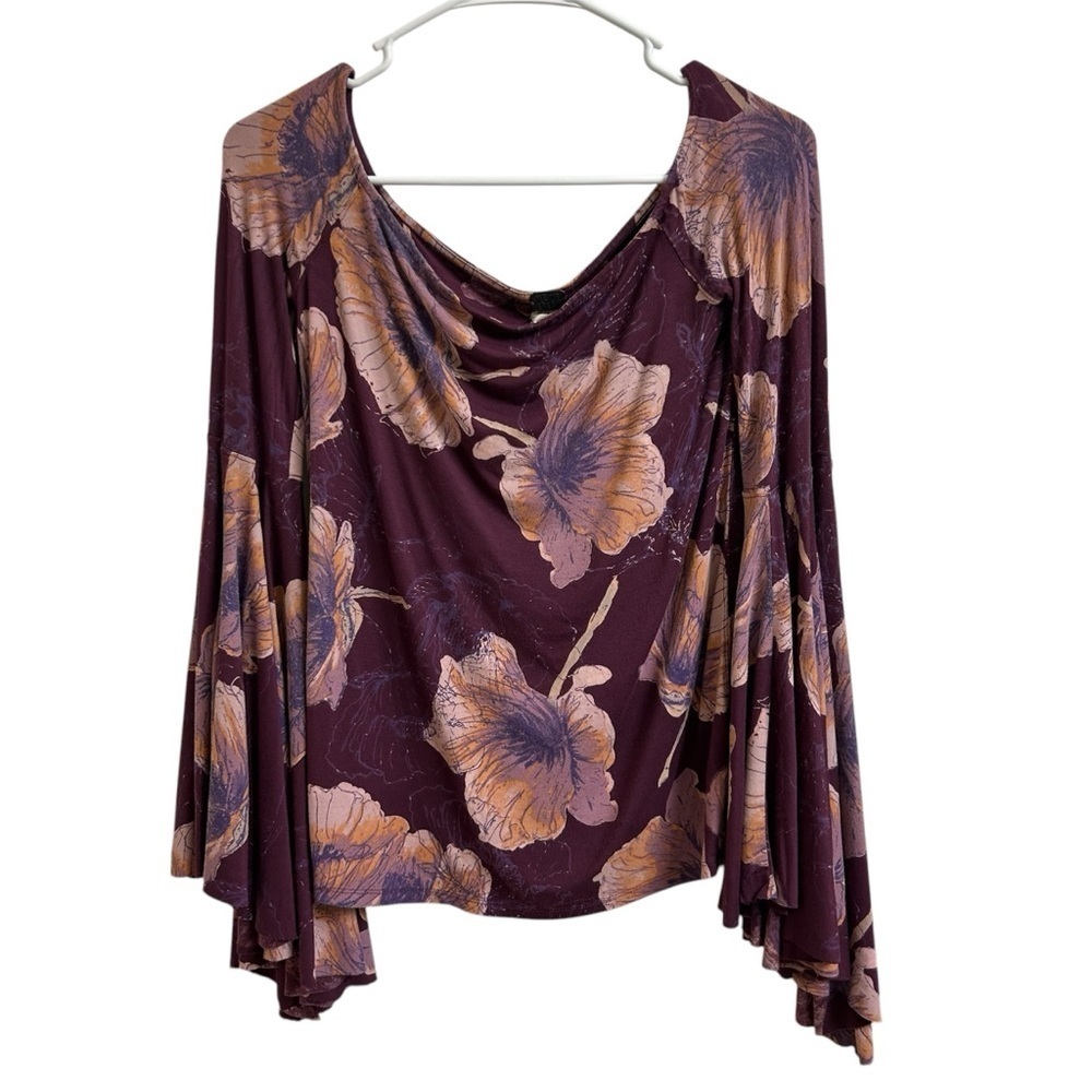 Free People We The Free Birds of Paradise Floral Flare Sleeve Top Sz M Mulberry - Picture 6 of 14